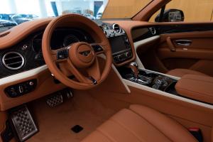 Bentley Bentayga V8 Design Series 2020 года  (UAE)